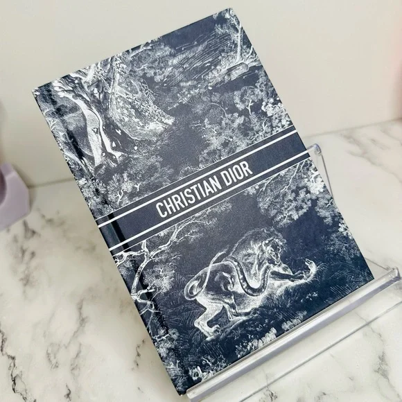 NEW! Christian Dior Blue & White Toile de Jouy Motif Unlined Notebook - Picture 3 of 14